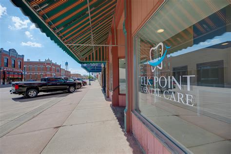 The Dentist, 109 E Main St, Elk Point, SD .